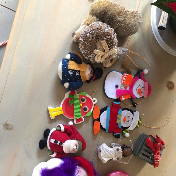 😊Firm Price😊 Christmas decorations - Picture 1 of 2